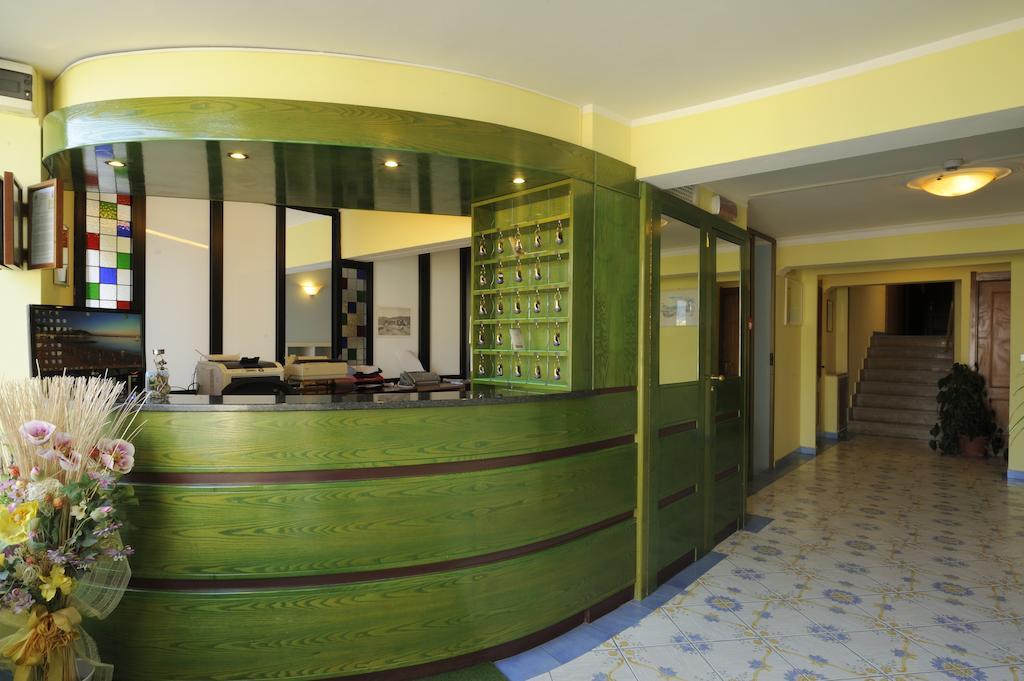 Hotel Delfino Laigueglia Exteriér fotografie