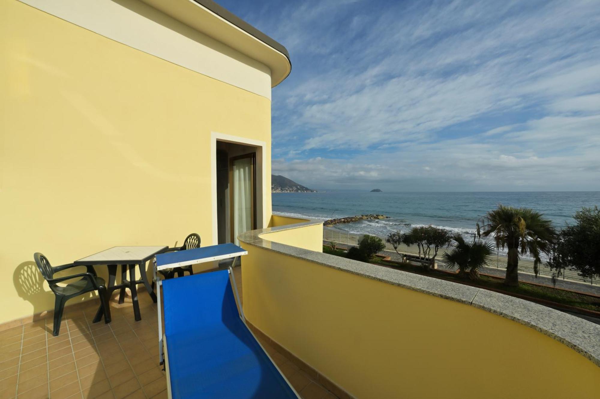Hotel Delfino Laigueglia Exteriér fotografie