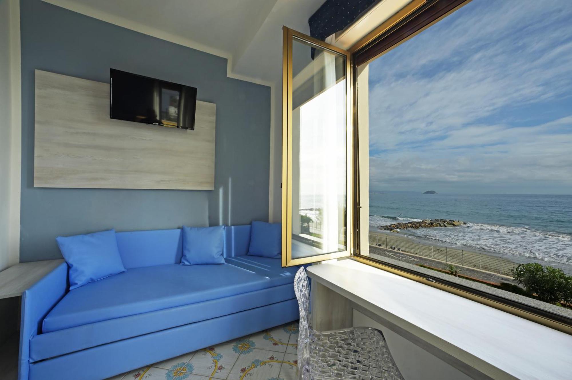 Hotel Delfino Laigueglia Exteriér fotografie