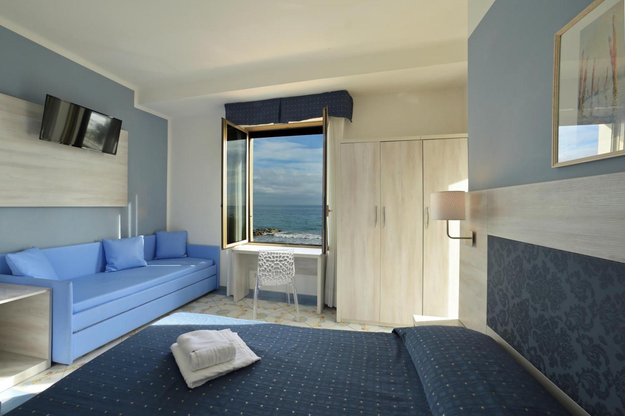 Hotel Delfino Laigueglia Exteriér fotografie