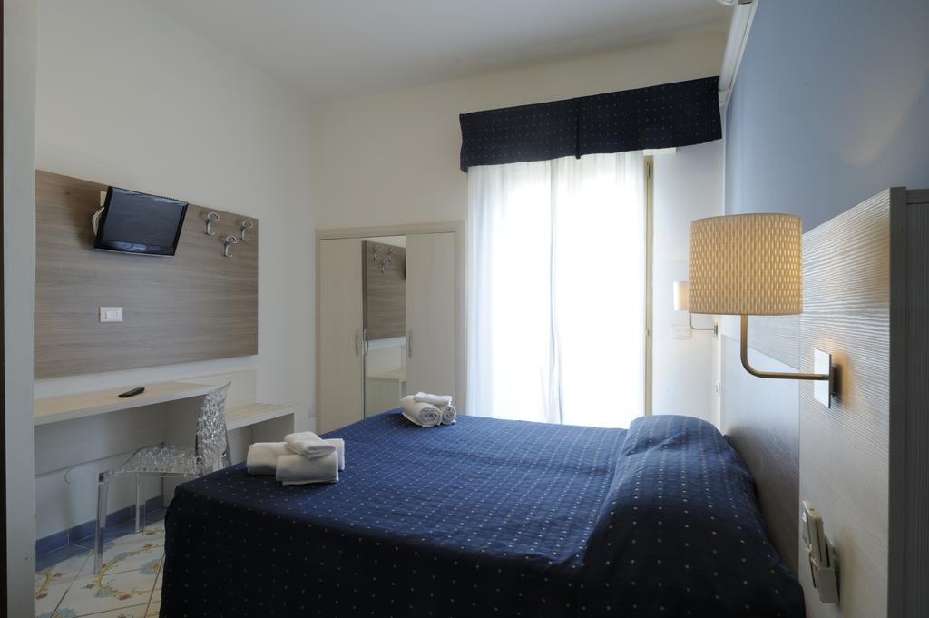 Hotel Delfino Laigueglia Exteriér fotografie